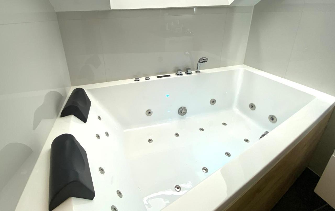 Apartment Auf Der Alm 21 *